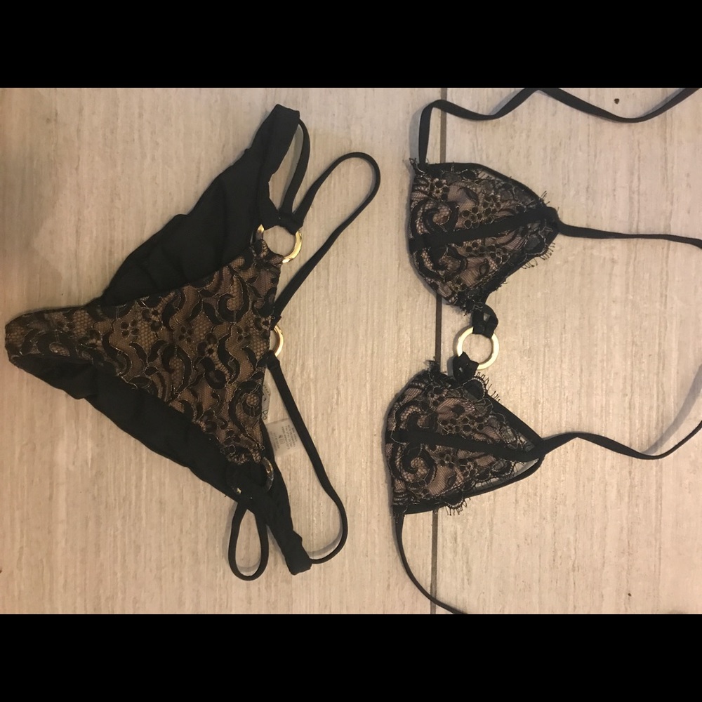 Black beach bunny bikini